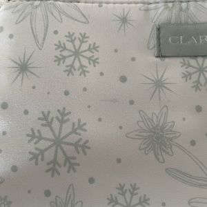 NWOT Clarins makeup cosmetic bag pouch